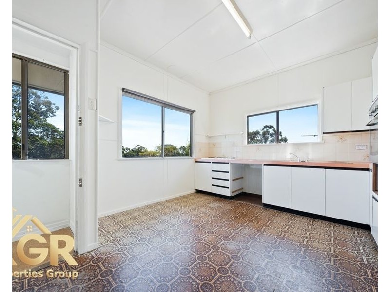 83 HIGH ST, Mount Gravatt QLD 4122