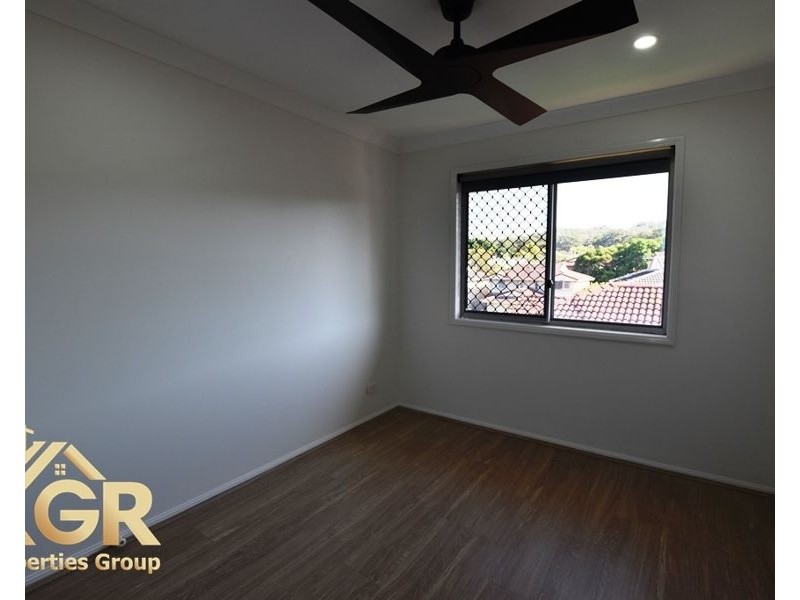19/10 Lawrence Close, Robertson QLD 4109