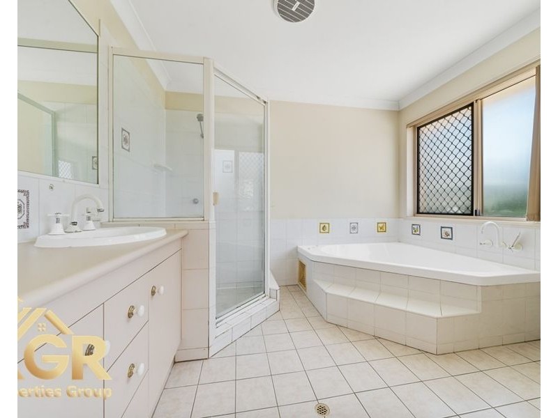 22 MANMARRA CRESCENT, Eight Mile Plains QLD 4113