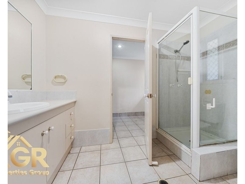 22 MANMARRA CRESCENT, Eight Mile Plains QLD 4113