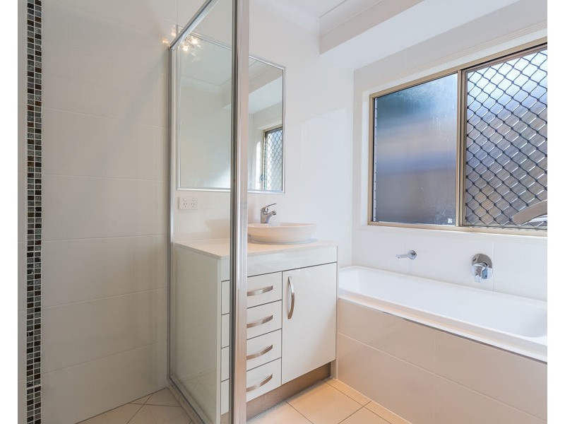 63 TUCKETT ROAD, Salisbury QLD 4107