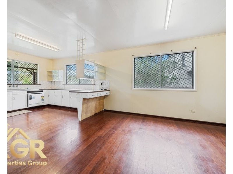 63 Messines Ridge Road, Tarragindi QLD 4121