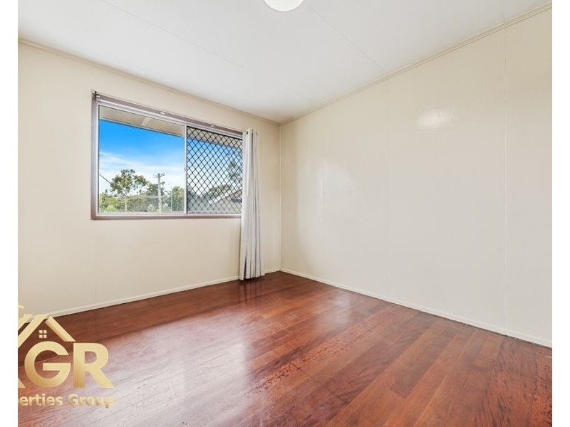 63 Messines Ridge Road, Tarragindi QLD 4121