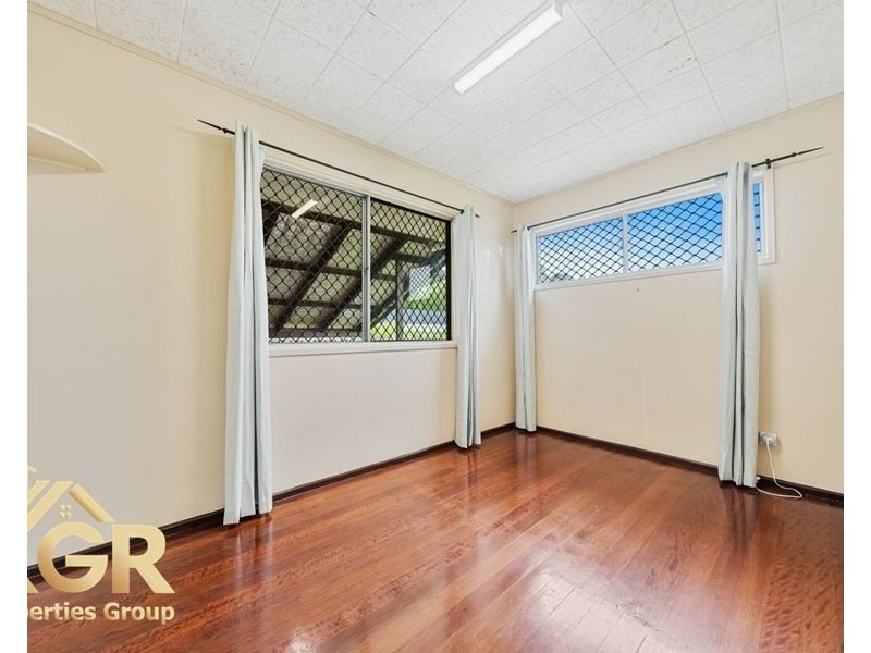 63 Messines Ridge Road, Tarragindi QLD 4121