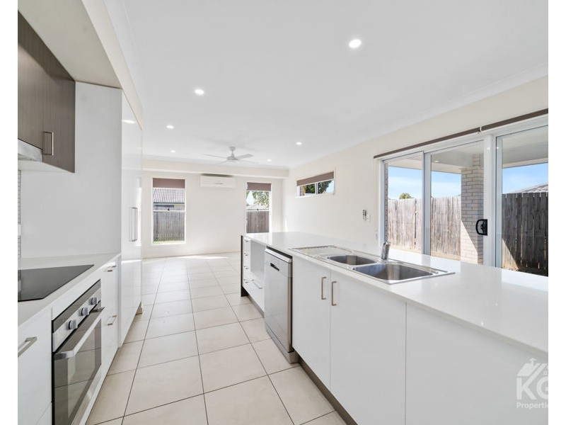 57 SUMMERVIEW AVENUE, Yarrabilba QLD 4207