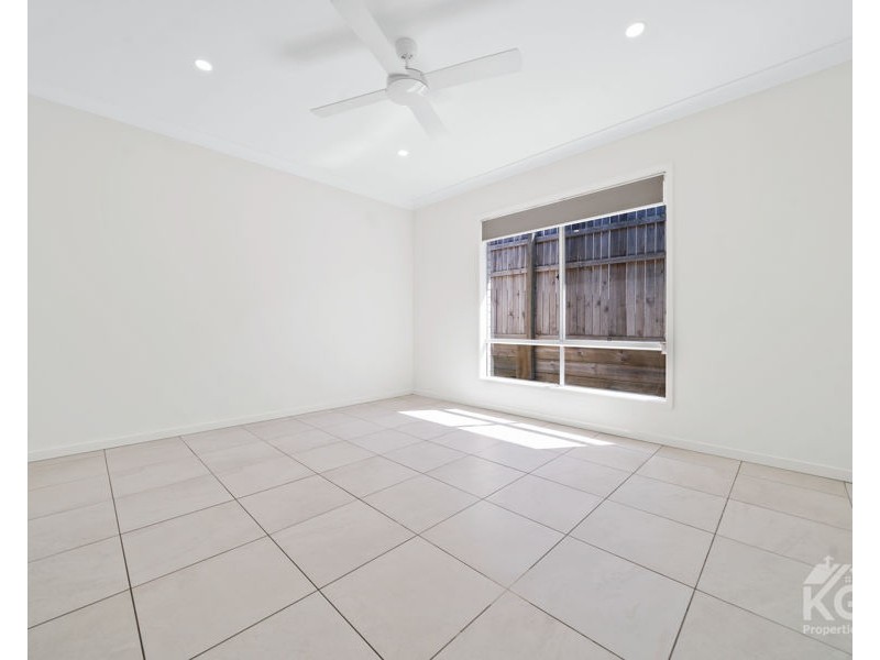 57 SUMMERVIEW AVENUE, Yarrabilba QLD 4207