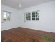 821 CAVENDISH RD, Holland Park QLD 4121