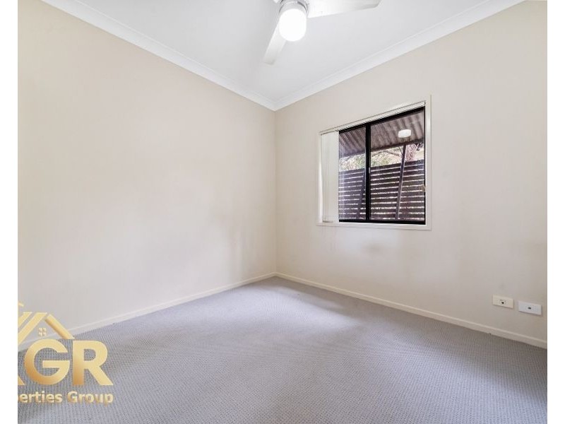 8/11 CARDROSS ST, Yeronga QLD 4104