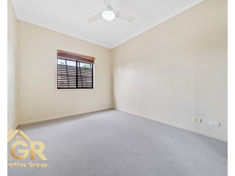 8/11 CARDROSS ST, Yeronga QLD 4104