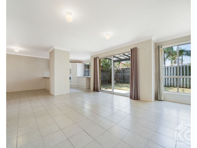 1/10 FREEMAN PLACE, Calamvale QLD 4116