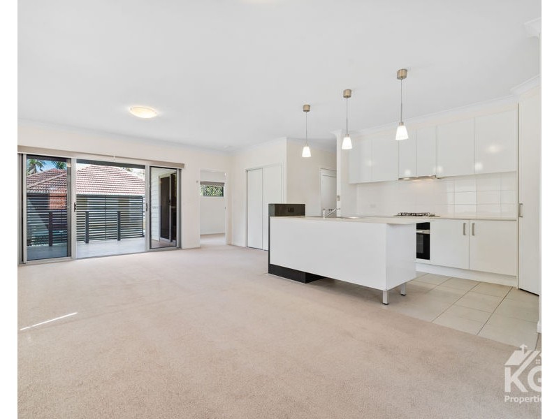 2/27 STEELE ST, Holland Park QLD 4121