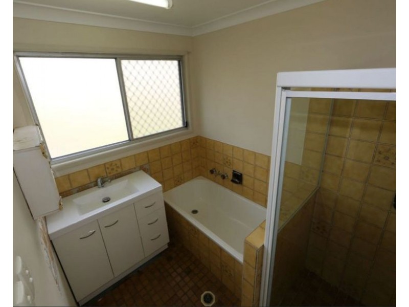 111 Mount Gravatt Capalaba Road, Upper Mount Gravatt QLD 4122