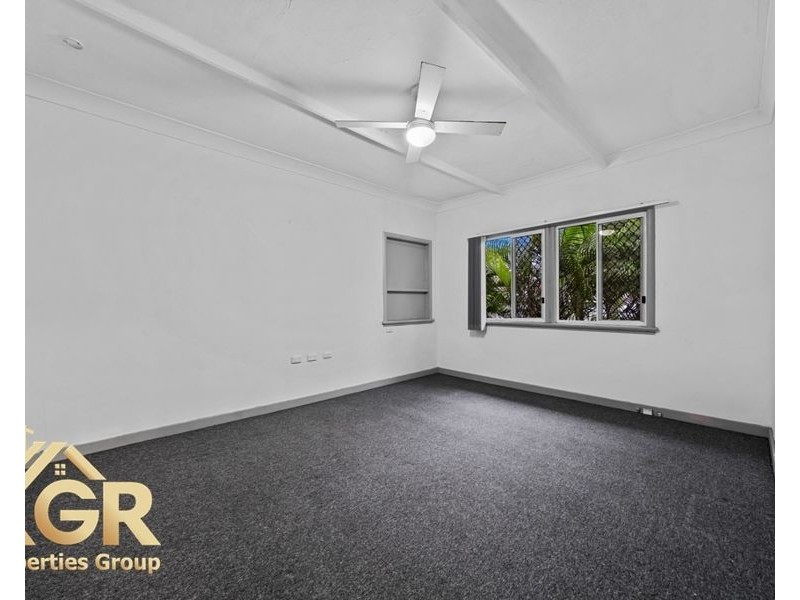 1366 LOGAN ROAD, Mount Gravatt QLD 4122