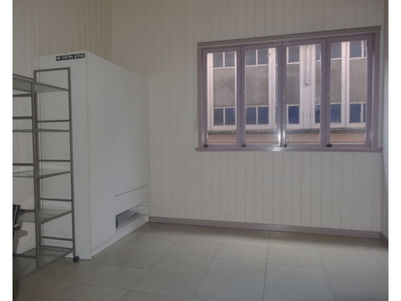 20 LATROBE ST, East Brisbane QLD 4169