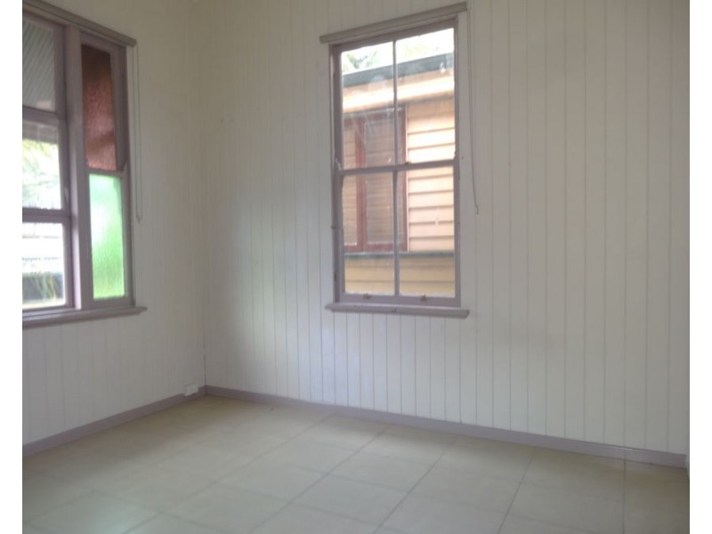 20 LATROBE ST, East Brisbane QLD 4169