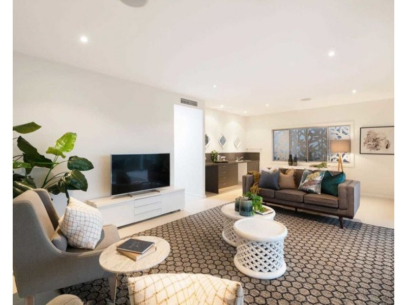 62 Chatsworth Road, Greenslopes QLD 4120