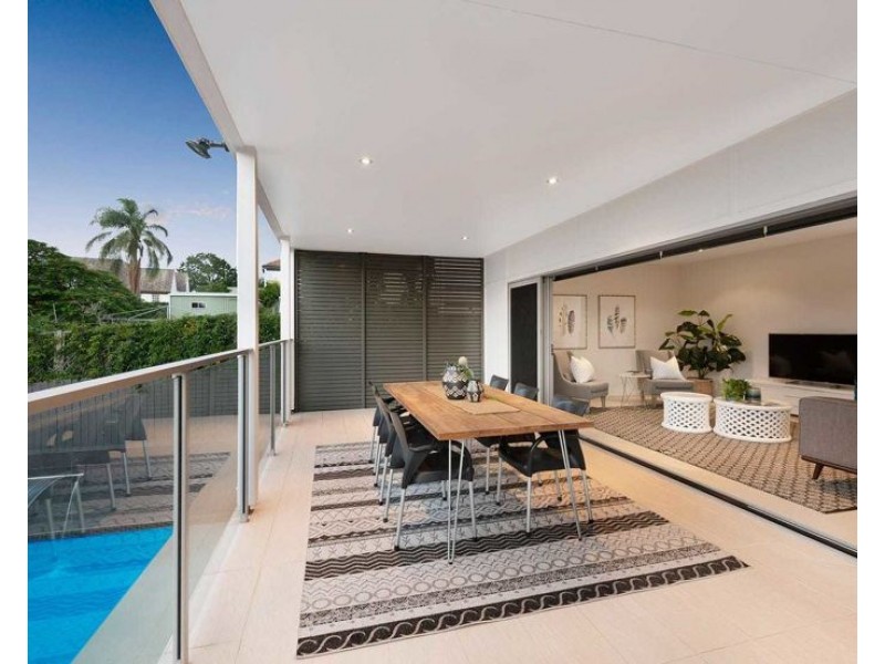 62 Chatsworth Road, Greenslopes QLD 4120