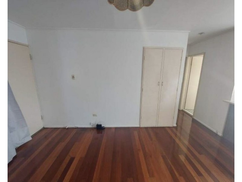 13 Clermont Street, Bardon QLD 4065
