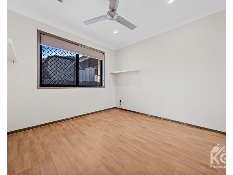 15 Shangrila Crescent, Springfield Lakes QLD 4300