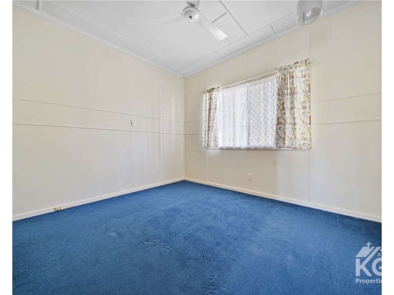 29 Minnis St, Eastern Heights QLD 4305