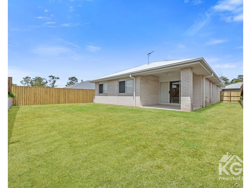 18 Quoll St, Redbank Plains QLD 4301