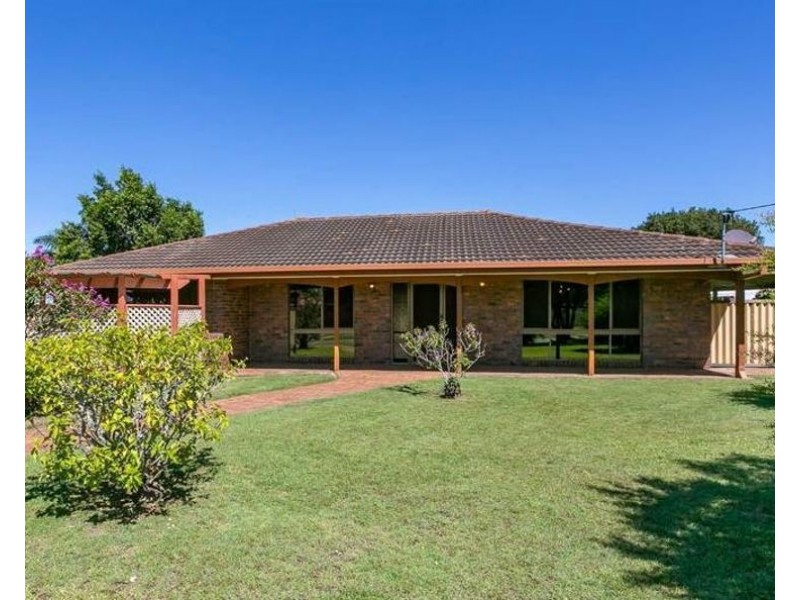 15 Pavon St, Regents Park QLD 4118