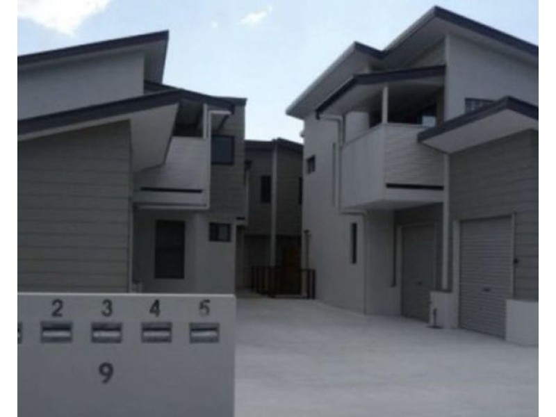 2/9 Dawn St, Rocklea QLD 4106