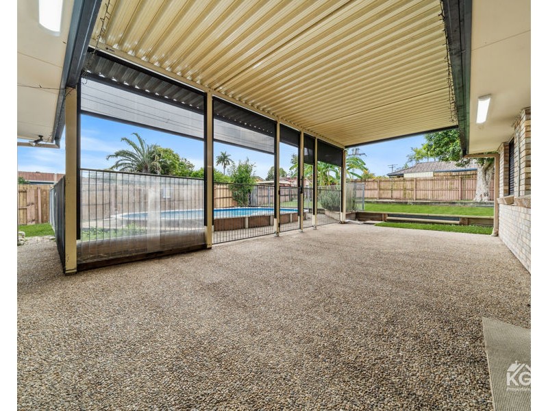 69 Parkroyal Crescent, Regents Park QLD 4118