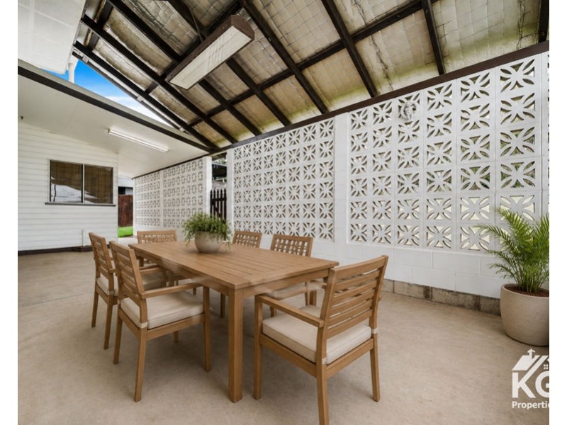 63 Messines Ridge Road, Tarragindi QLD 4121