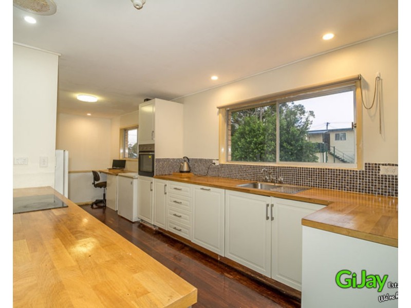 4 Woodash Street, Kingston QLD 4114