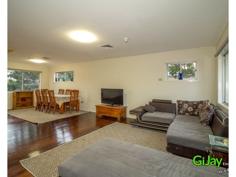 4 Woodash Street, Kingston QLD 4114