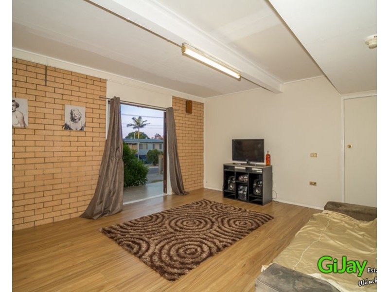 4 Woodash Street, Kingston QLD 4114