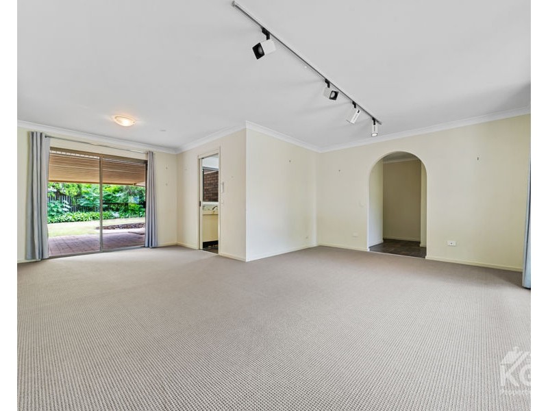 20 Burstall Ave, Belmont QLD 4153