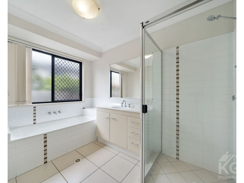 393 Benhiam Street, Calamvale QLD 4116