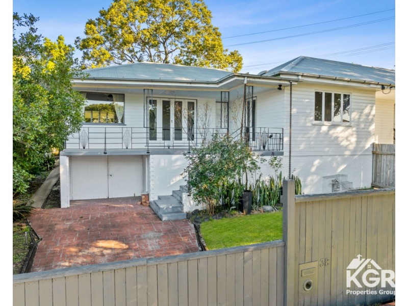 38 Mansted St, Holland Park West QLD 4121