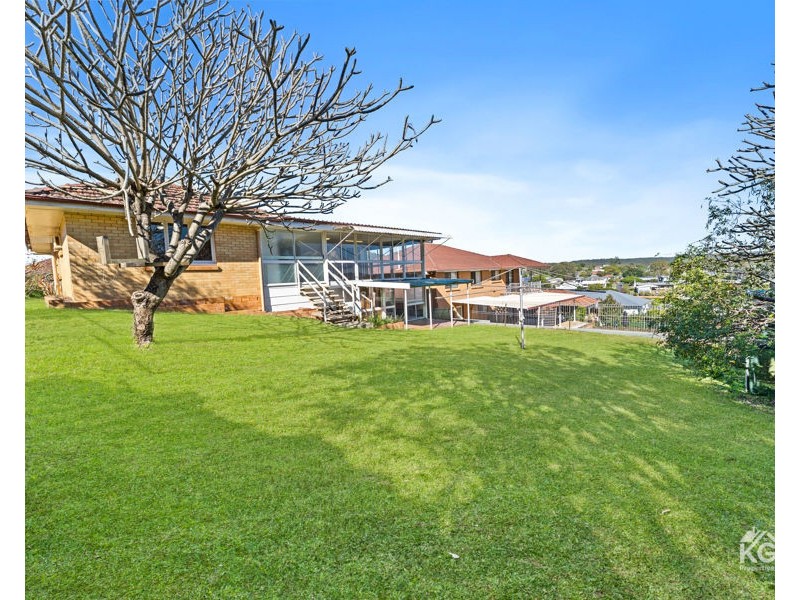 22 FROST ST, Mount Gravatt East QLD 4122