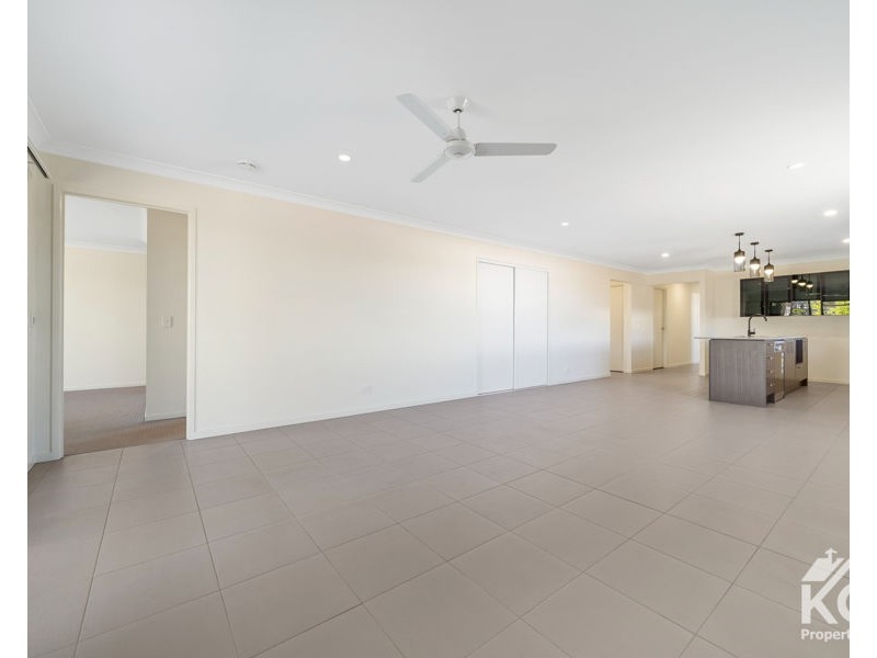72 SKYBLUE Circuit, Yarrabilba QLD 4207