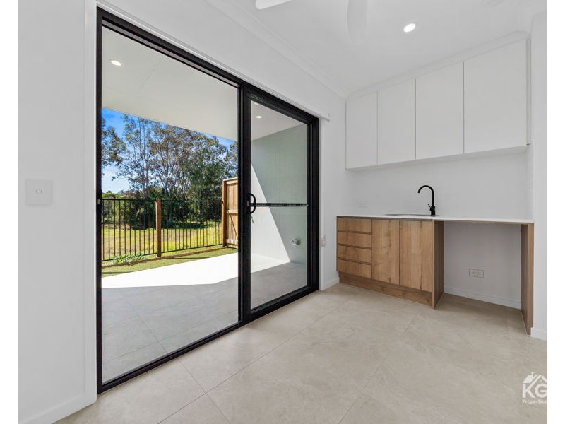 106 RIVER COVE CIRTCUIT, Murrumba Downs QLD 4503