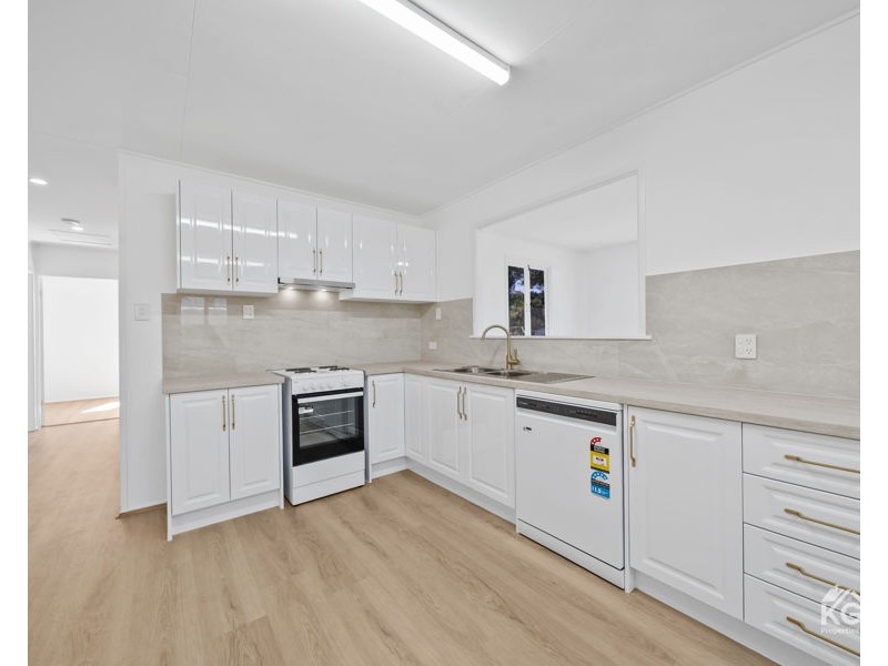 8 CROSS ST, Raceview QLD 4305