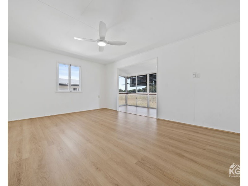 8 CROSS ST, Raceview QLD 4305