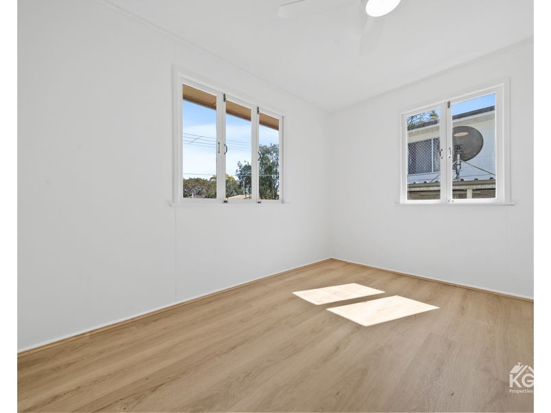 8 CROSS ST, Raceview QLD 4305