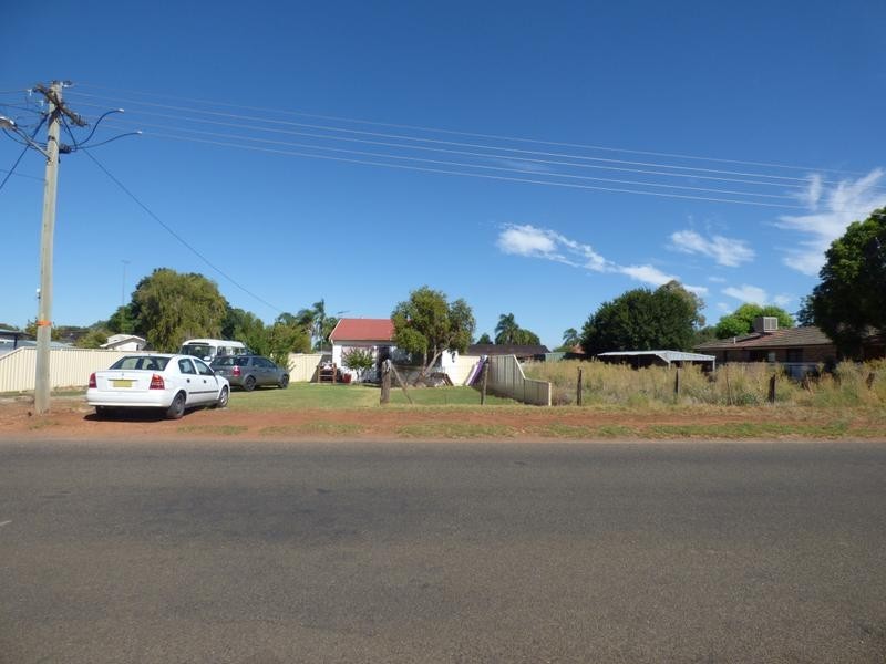 130-132 Erskine Road, Griffith NSW 2680