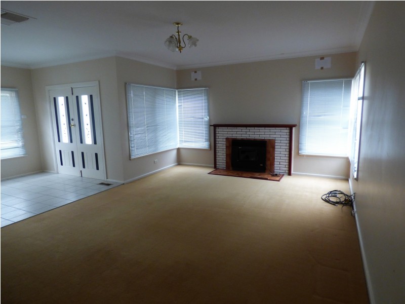 5 Messner Street, Griffith NSW 2680