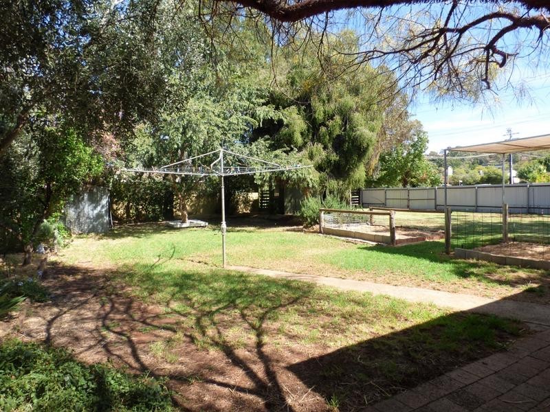 95 Blumer Avenue, Griffith NSW 2680