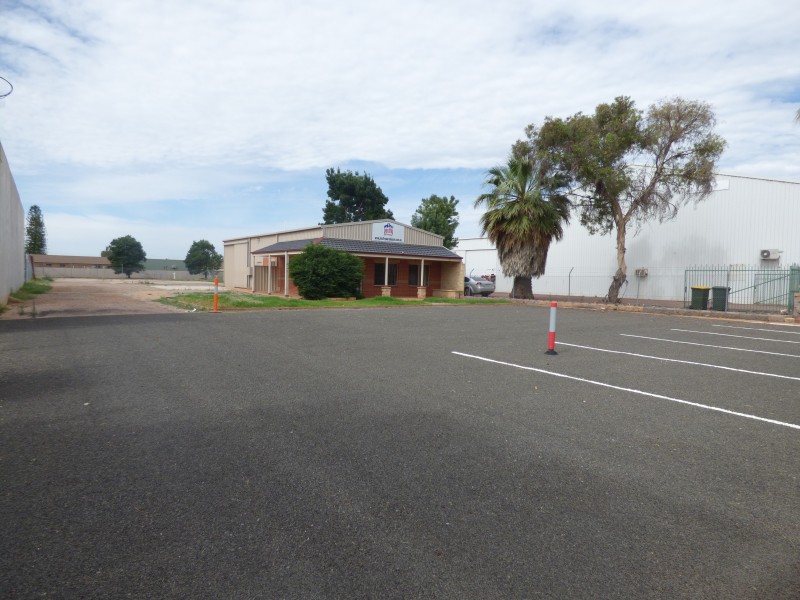 134 Wakaden Street, Griffith NSW 2680