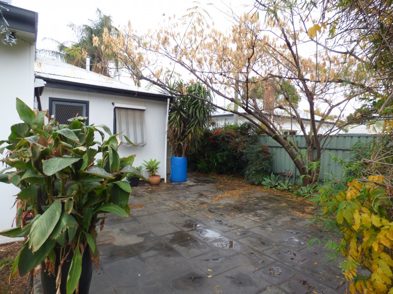 27 Kooba Street, Griffith NSW 2680