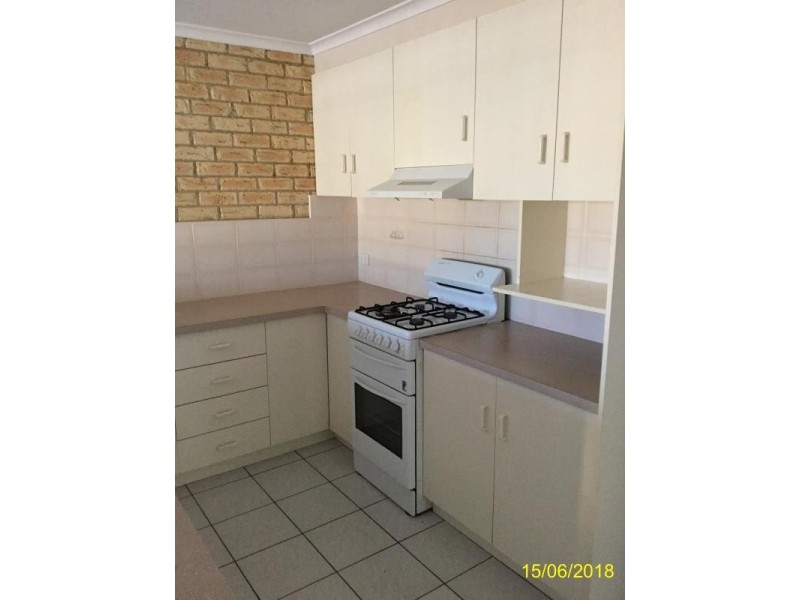 2/103 Daines Street, Griffith NSW 2680