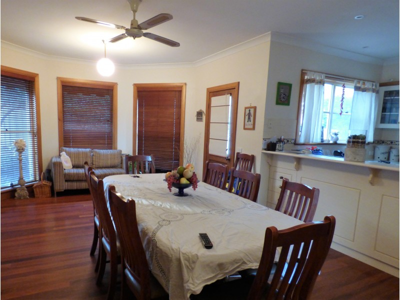 2 Love Place, Griffith NSW 2680
