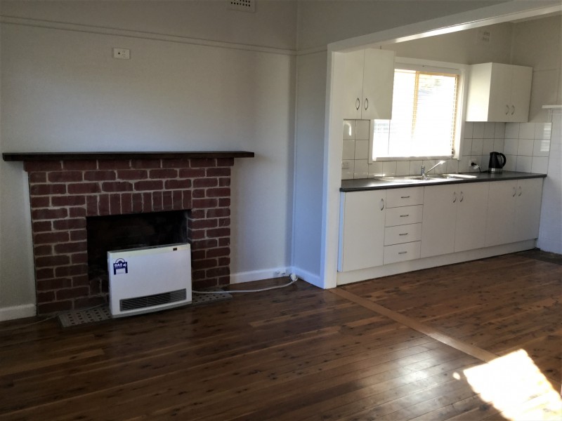 27 Griffin Avenue, Griffith NSW 2680