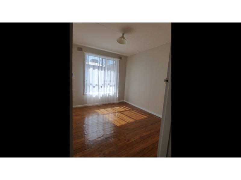 18 Kook Street, Darlington Point NSW 2706